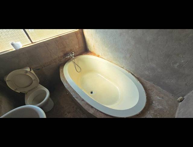 3 BEDROOM HOUSE FOR SALE IN MUTOTI